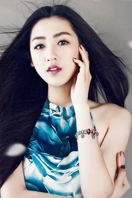 Xao lòng ngắm nhìn Á hậu Tú Anh xinh đẹp như búp bê ảnh 3