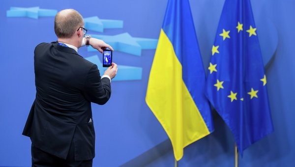 EU “tiến thoái lưỡng nan” trước kết quả bầu cử quốc hội của Ukraine ảnh 1