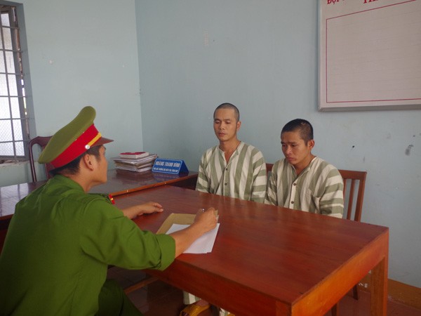 2 đối tượng Đức và Kiếm tại cơ quan Công an