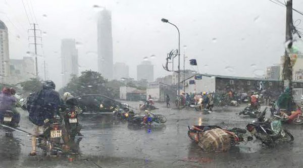 Va chạm giao thông xảy ra do khuất tầm nhìn.