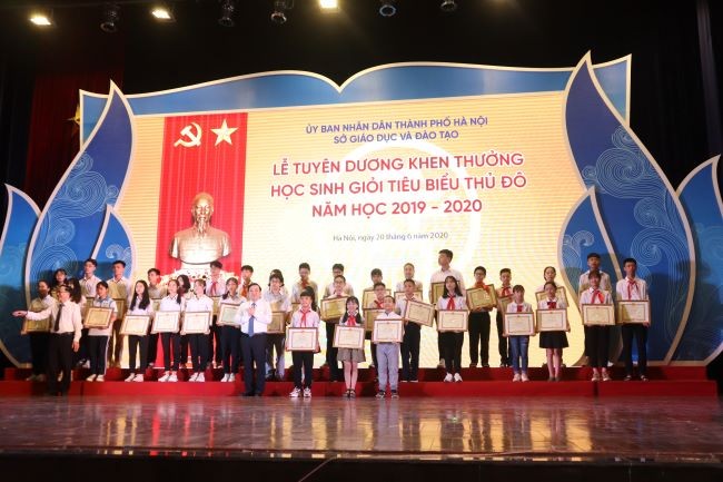 509 học sinh giỏi tiêu biểu Thủ đô năm học 2019-2020 đã được nhận giấy khen của Sở Giáo dục và Đào tạo Hà Nội