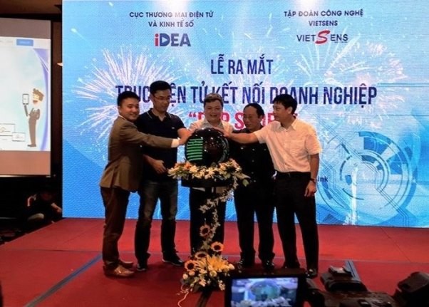 Trục điện tử kết nối doanh nghiệp tạo thuận lợi cho doanh nghiệp