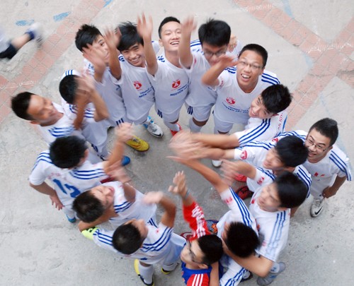 Chung một giấc mơ vô địch ảnh 16