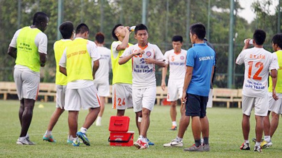 V-League 2013 vẫn về đích thành công, mặc XMXT.Sài Gòn bỏ giải ảnh 1
