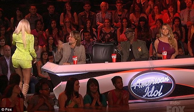 Nữ ca sĩ Nicki Minaj đe dọa bỏ cuộc thi âm nhạc American Idol ảnh 2