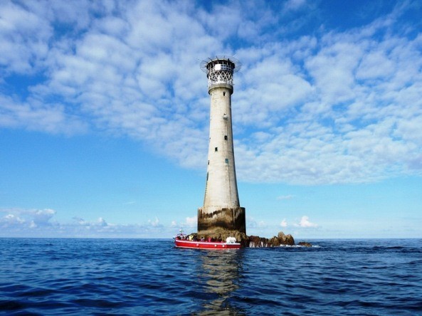 Bishop Rock: Hòn đảo nhỏ nhất hành tinh ảnh 1
