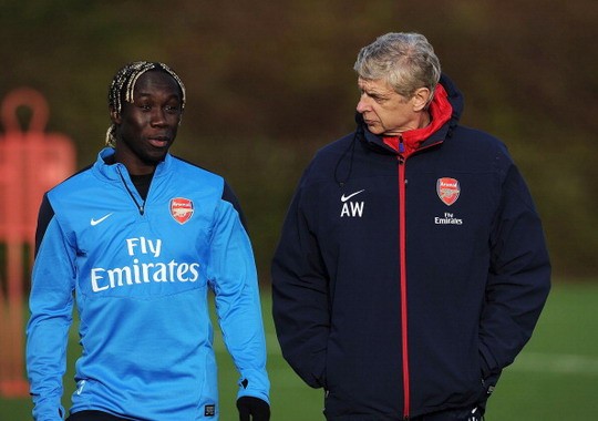 Sagna trấn an rằng sẽ ở lại Arsenal ảnh 1