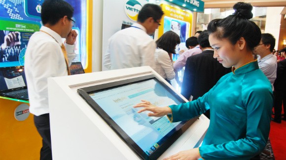 Đưa Việt Nam trở thành nước mạnh về CNTT ảnh 2