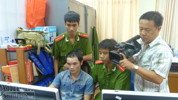 Hacker tài khoản ngân hàng là gã thợ cơ khí, chưa học hết cấp 2 ảnh 2