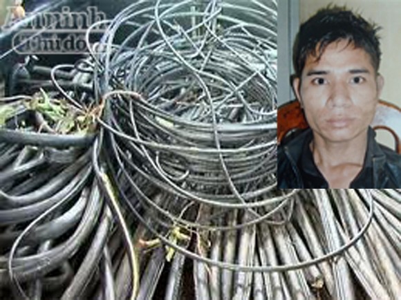Truy đuổi tên trộm dùng dao rựa cắt cáp viễn thông ảnh 1