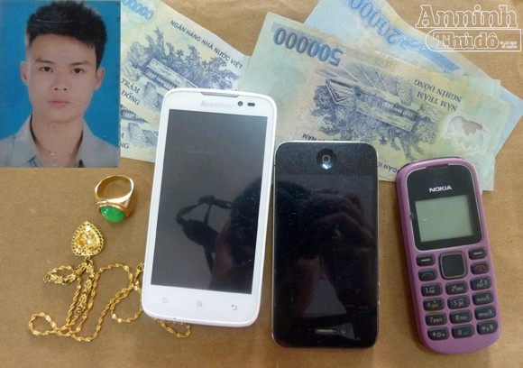 Ngủ quên khóa cửa, bị trộm ghé thăm ảnh 1