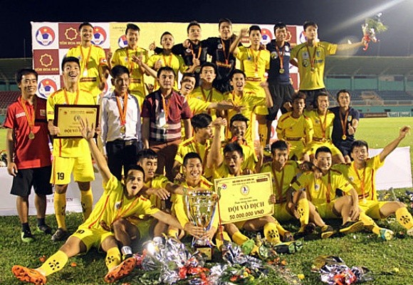 HLV Nguyễn Đức Thắng: “VFF không hề quan tâm tới giải U19 VĐQG” ảnh 1