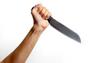 Ghê rợn, chồng tâm thần nửa đêm chém chết vợ ảnh 1