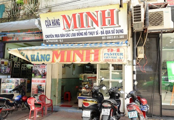 30 chiếc đồng hồ trị giá gần 1 tỷ đồng “bốc hơi” trong đêm ảnh 1