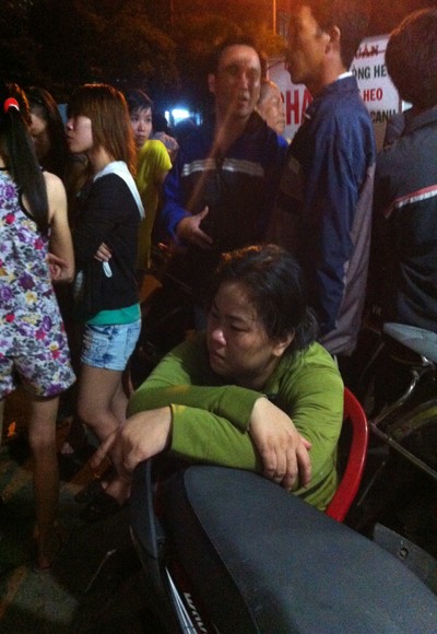 Lao vào nhà đang cháy cứu con, hai mẹ con chết ngạt trong tư thế ôm nhau ảnh 2