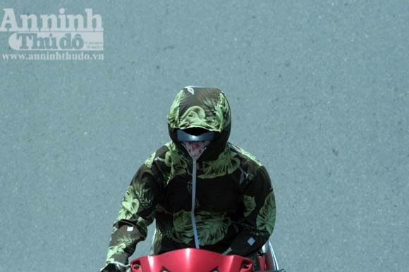 "Cuộc chiến" gìn giữ nhan sắc giữa trời 40 độ ảnh 13