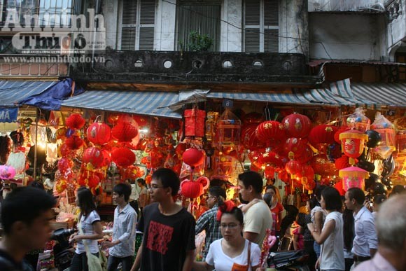 Tìm về Hàng Mã lựa quà Trung thu ảnh 6