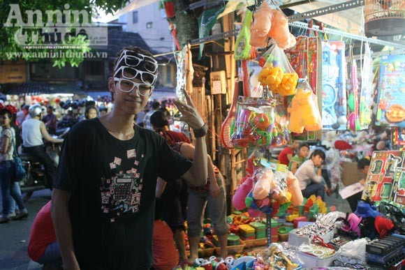 Tìm về Hàng Mã lựa quà Trung thu ảnh 8