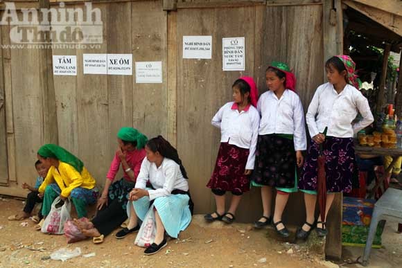 Đêm nay, Khau Vai - chợ "tình một đêm" ! ảnh 10