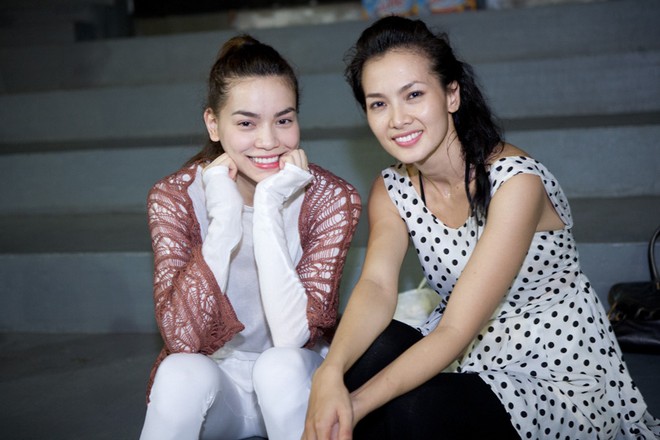 Anh Thư làm học trò nhỏ của Hà Hồ ảnh 18