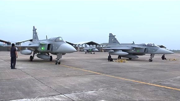 Không quân Thái tiếp nhận 3 máy bay tiêm kích Gripen-39 C ảnh 2