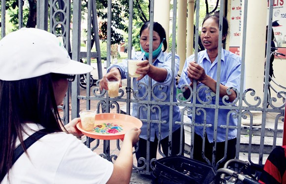 1.000 cốc Tào phớ thật xóa tan mệt mỏi, lo âu của sĩ tử và phụ huynh ảnh 12