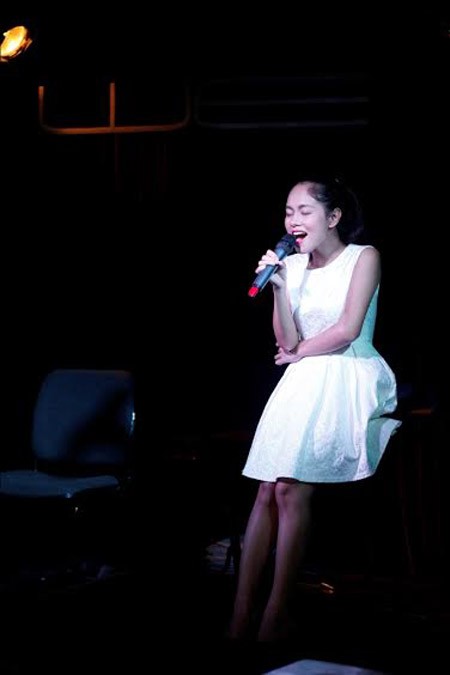 Hương Tràm, Hoàng Quyên "bắt tay" làm minishow ảnh 6