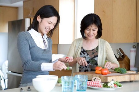 Không lẽ li hôn vì vợ mắc bệnh "sính ngoại"? ảnh 2