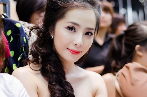 "Cá sấu chúa" Quỳnh Nga "đạp" lên Scandal để... kiếm tiền ảnh 1
