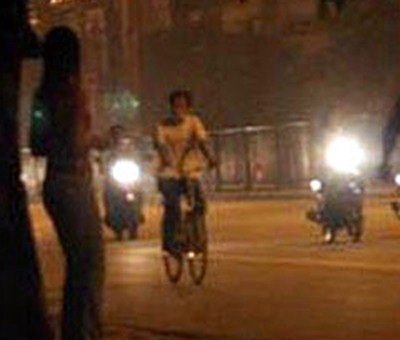 Kết cục bi thảm của những pê đê bán buôn "thân xác" ảnh 1