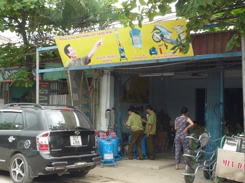 Phát hiện kho sản xuất cột bơm xăng mini vi phạm ảnh 1