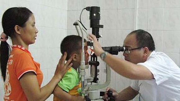 Bệnh thường gặp trong mùa mưa lũ ảnh 1