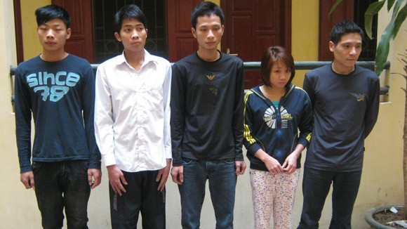 Lộ mặt đám côn đồ chuyên nghiệp ảnh 1