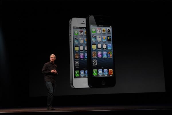 Chính thức ra mắt iPhone 5 - người hâm mộ Việt Nam thất vọng lớn ảnh 2