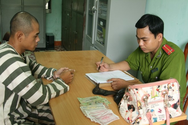 Gã cướp câm điếc bẩm sinh ảnh 1