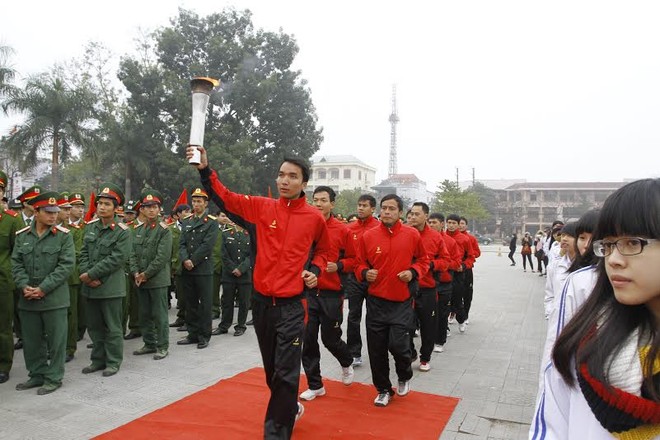 Khởi động Năm Thanh niên tình nguyện 2014 ảnh 1