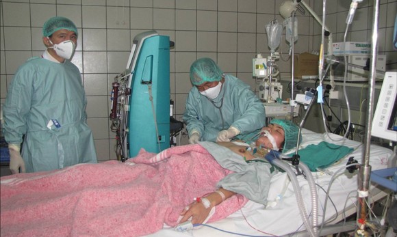 Thiếu máu do suy thận mạn dễ tử vong vì đột quỵ ảnh 1