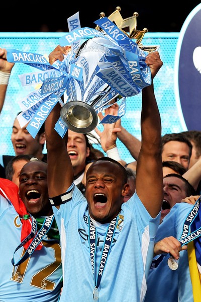 Man City chiến thắng nghẹt thở: 44 năm mới có một ngày ảnh 1