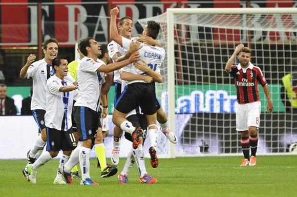 AC Milan bị hạ nhục tại San Siro ảnh 1