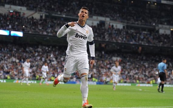 Malaga thảm bại 2-6 tại Bernabeu ảnh 1