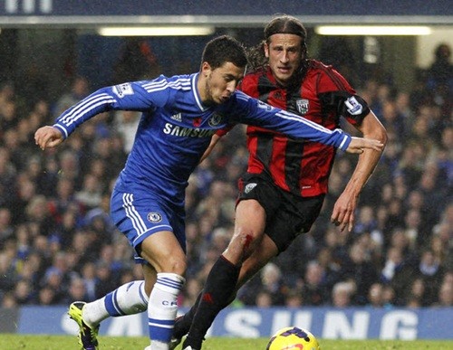 Chelsea may mắn thoát hiểm ảnh 2