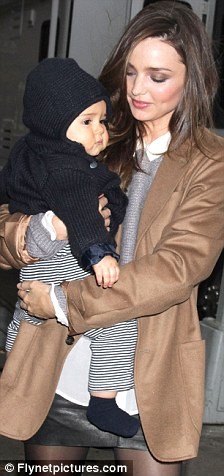 Lộ diện con trai của "thiên thần nội y" Miranda Kerr ảnh 2