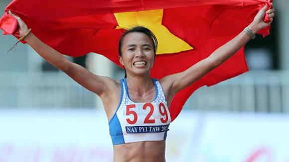 Dùng tiền thưởng lo tương lai ảnh 1