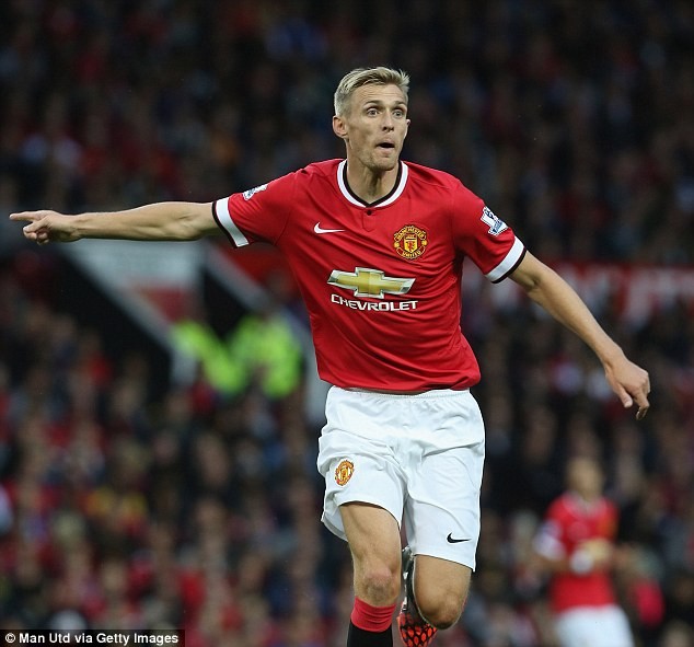 Rooney chính thức lãnh trọng trách thủ quân của Manchester United ảnh 4