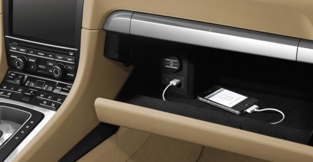 Thưởng thức vẻ đẹp tinh tế của Porsche 911 Carrera S 2012 ảnh 7
