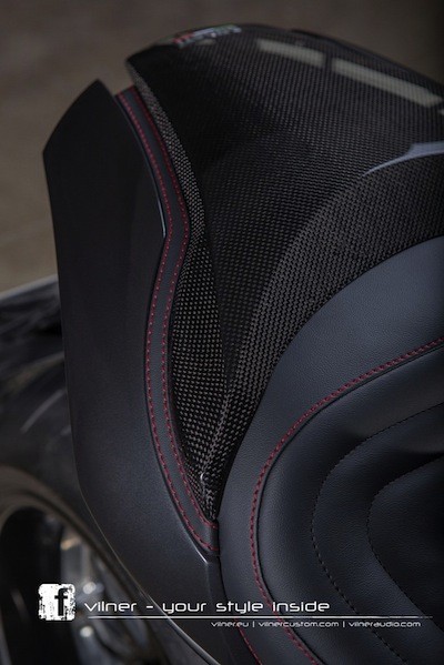 Khẳng định đẳng cấp với “xế nổ” Ducati Diavel bọc da ảnh 11