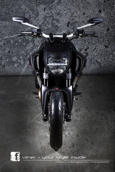 Khẳng định đẳng cấp với “xế nổ” Ducati Diavel bọc da ảnh 13