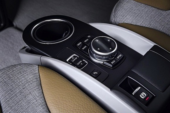 Xe hơi động cơ điện đầu tiên của BMW chính thức lộ diện ảnh 22