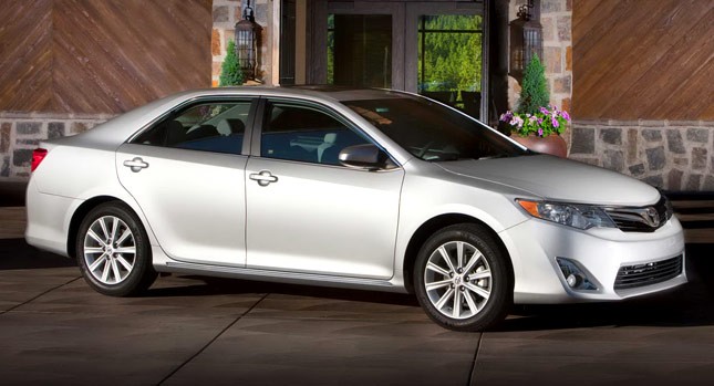 Toyota Camry thế hệ mới sẽ “giàu cảm xúc hơn” ảnh 1