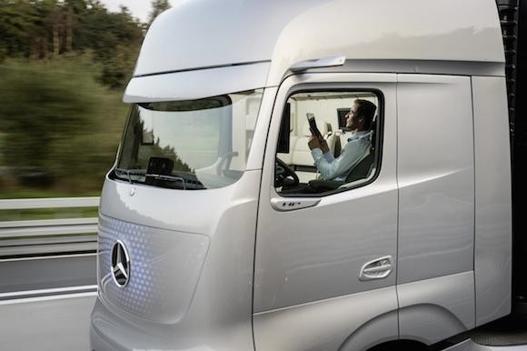 Mercedes-Benz Future Truck 2025: Chiếc xe tải đến từ tương lai ảnh 6